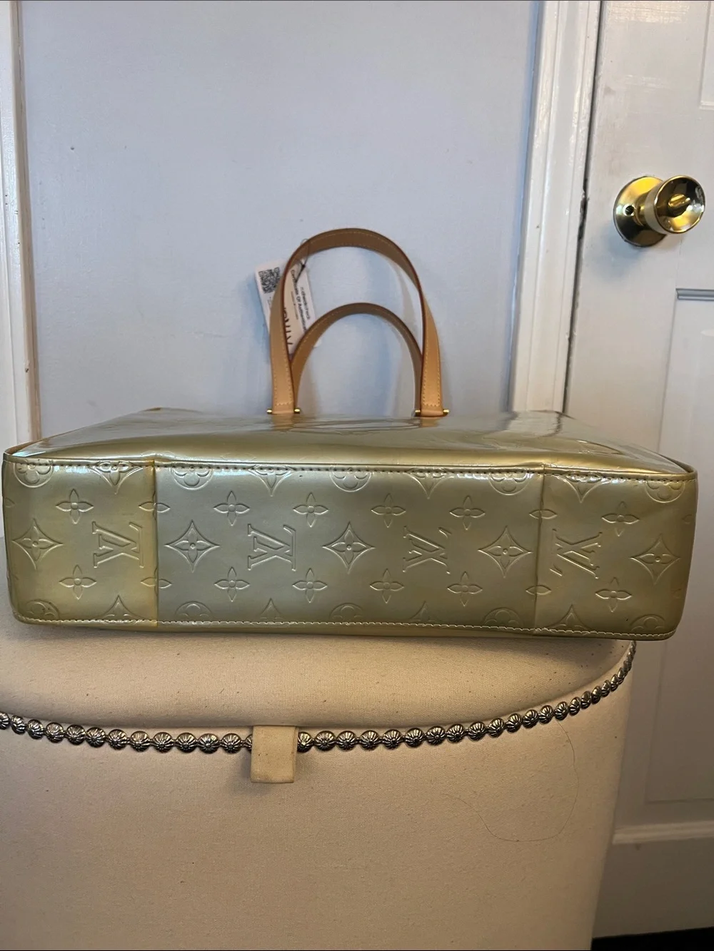 LOUIS VUITTON Vernis purse with COA